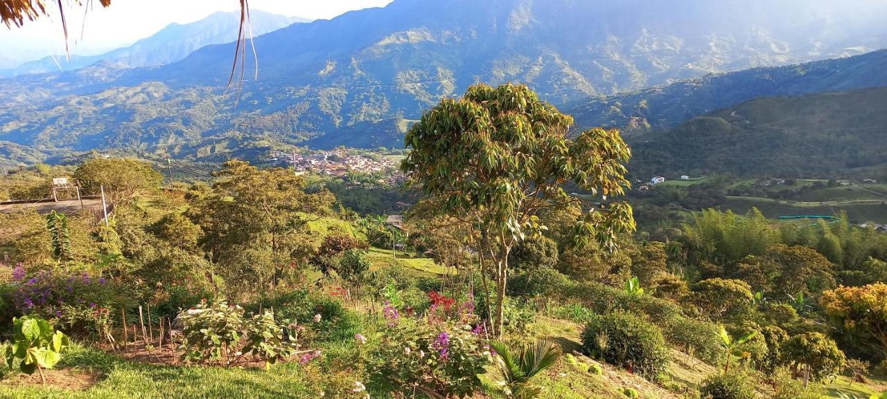 Ecohotel Soplo Del Tambo Cocorna Bagian luar foto