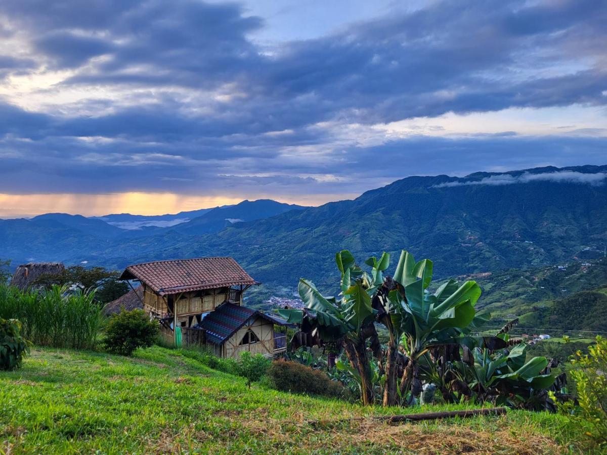 Ecohotel Soplo Del Tambo Cocorna Bagian luar foto